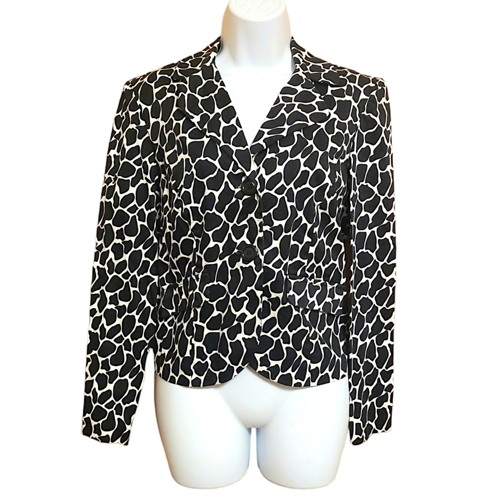 🔴 CLEARANCE   Courtenay black & white blazer